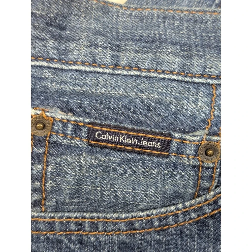 Calvin Klein Jeans Men's Blue 40x32 Straight Leg Cotton Denim small bleach spot